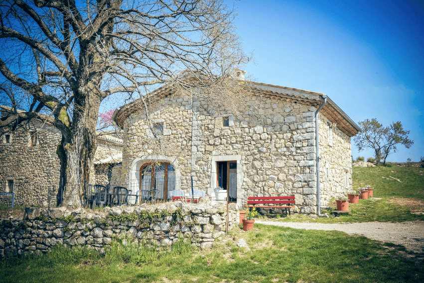 Gîte / Les traverses de Gogne / Vue panoramique 6 pers 3 chambres